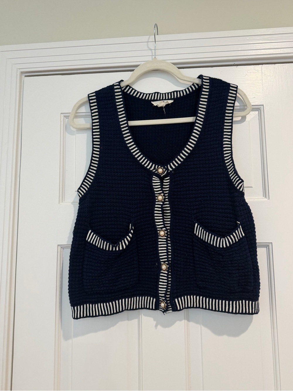 entro Navy and White Stripe-Trim Knit Vest